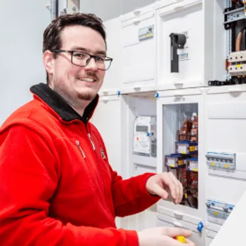 Elektroniker Energie- und Gebäudetechnik (m/w/d)